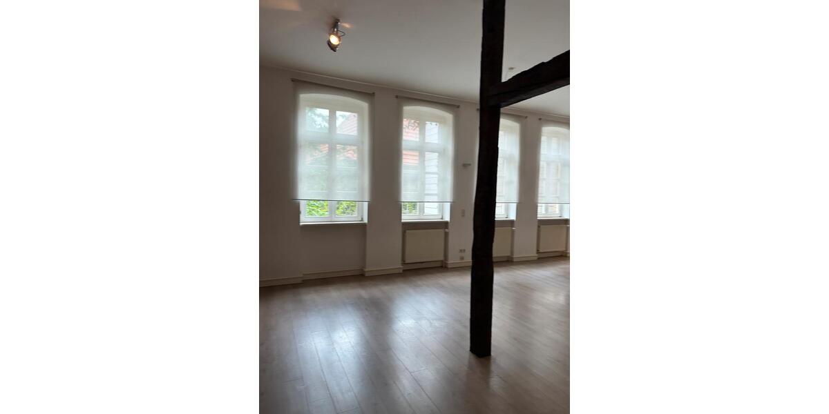 Etagenwohnung Minden - 1 Zimmer, 65 m&sup2;, 660&euro; | Angebot:26647337