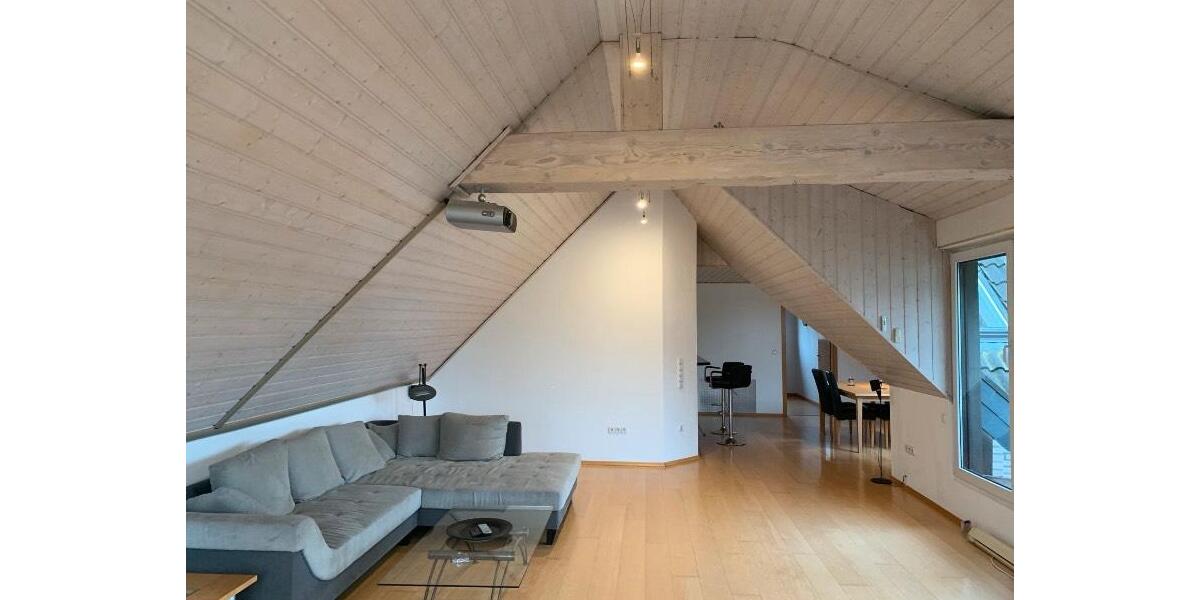 Dachgeschoßwohnung Linnich - 4 Zimmer, 123 m&sup2;, 1.450&euro; | Angebot:26697906