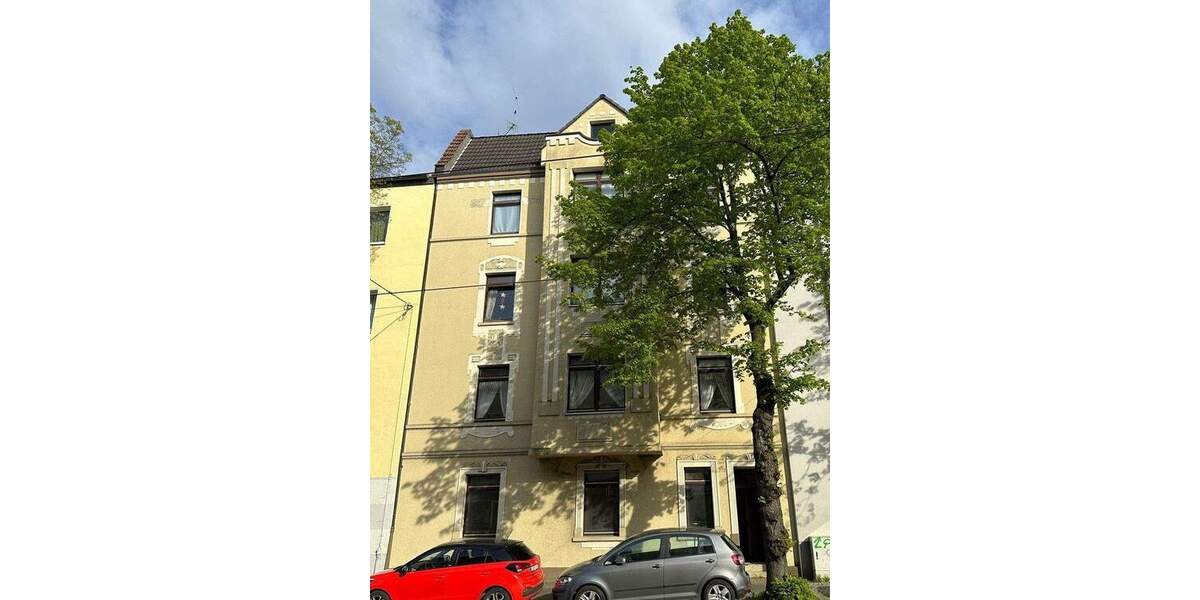 Sanierte Altbau-Wohnung im EG mit Garten ? Besichtigung am 24. Januar 3 zimmer