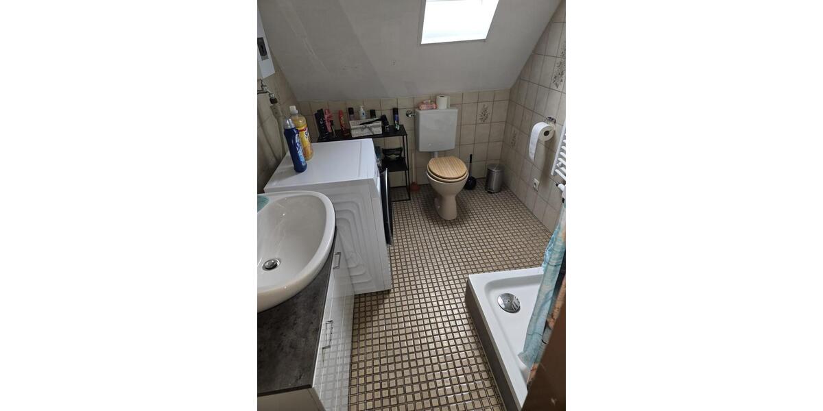 Dachgeschoßwohnung Salzbergen - 3 Zimmer, 82 m&sup2;, 650&euro; | Angebot:26692406
