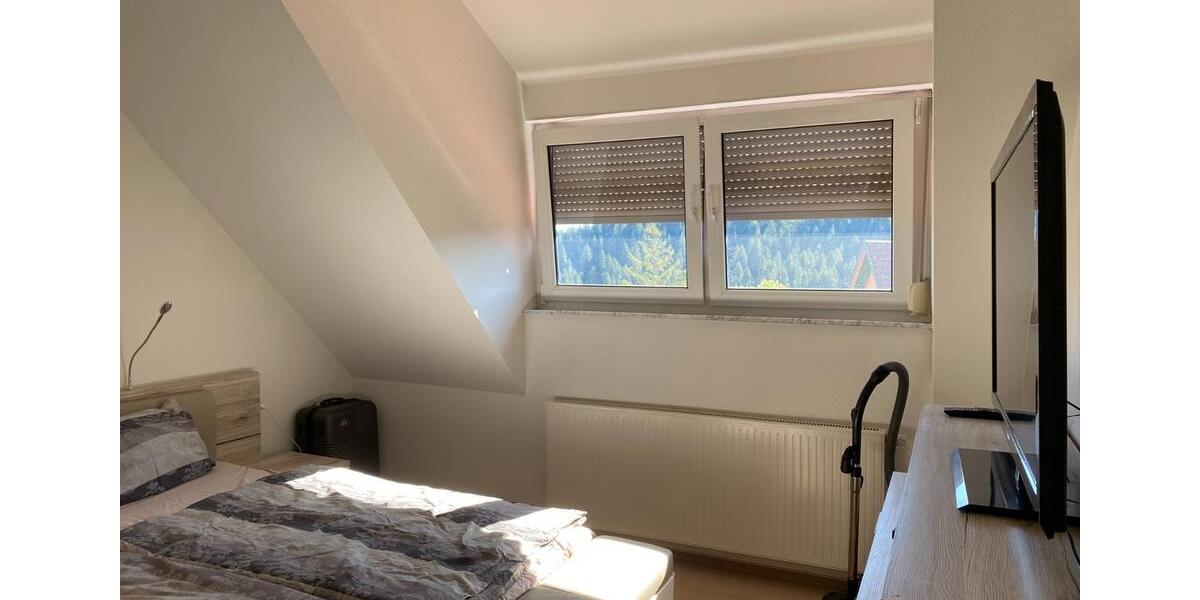 Dachgeschoßwohnung Freudenstadt - 3 Zimmer, 80 m&sup2;, 790&euro; | Angebot:24753298