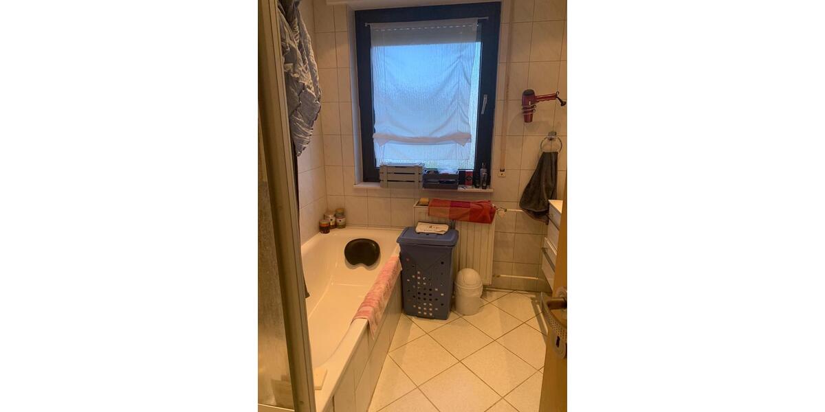 Etagenwohnung Blomberg - 3 Zimmer, 92 m&sup2;, 620&euro; | Angebot:26531294