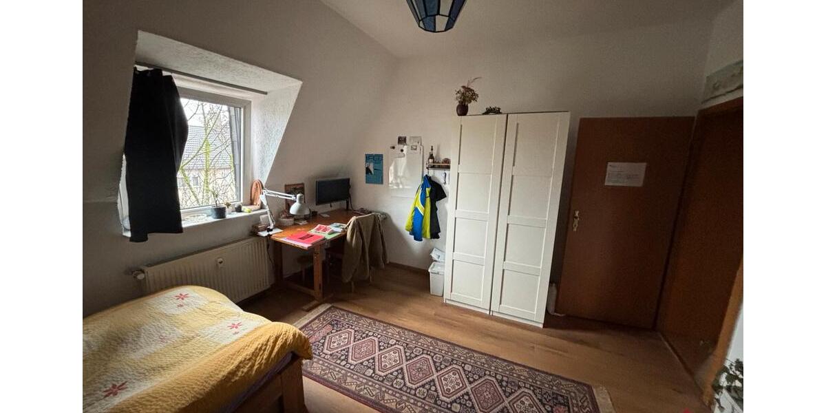 Dachgeschoßwohnung Bochum Bochum-Nord - 3 Zimmer, 81 m&sup2;, 890&euro; | Angebot:25257706