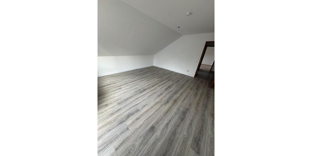 Etagenwohnung Köln Porz - 1 Zimmer, 21 m&sup2;, 590&euro; | Angebot:26543309
