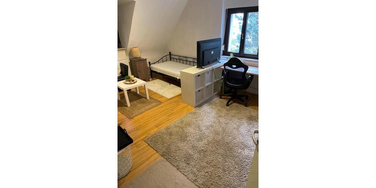Wohnen auf Zeit Saarbrücken Kieselhumes - 1 Zimmer, 18 m&sup2;, 430&euro; | Angebot:18594495