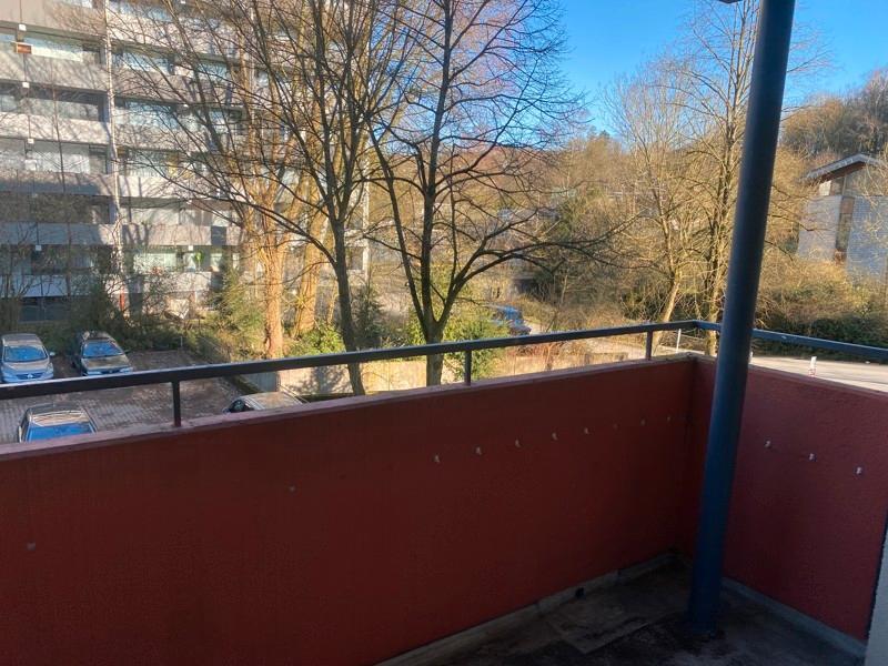 Gemütliche 2-Zi.-Whg. mit offener Küche, modernem Bad und Balkon zimmer