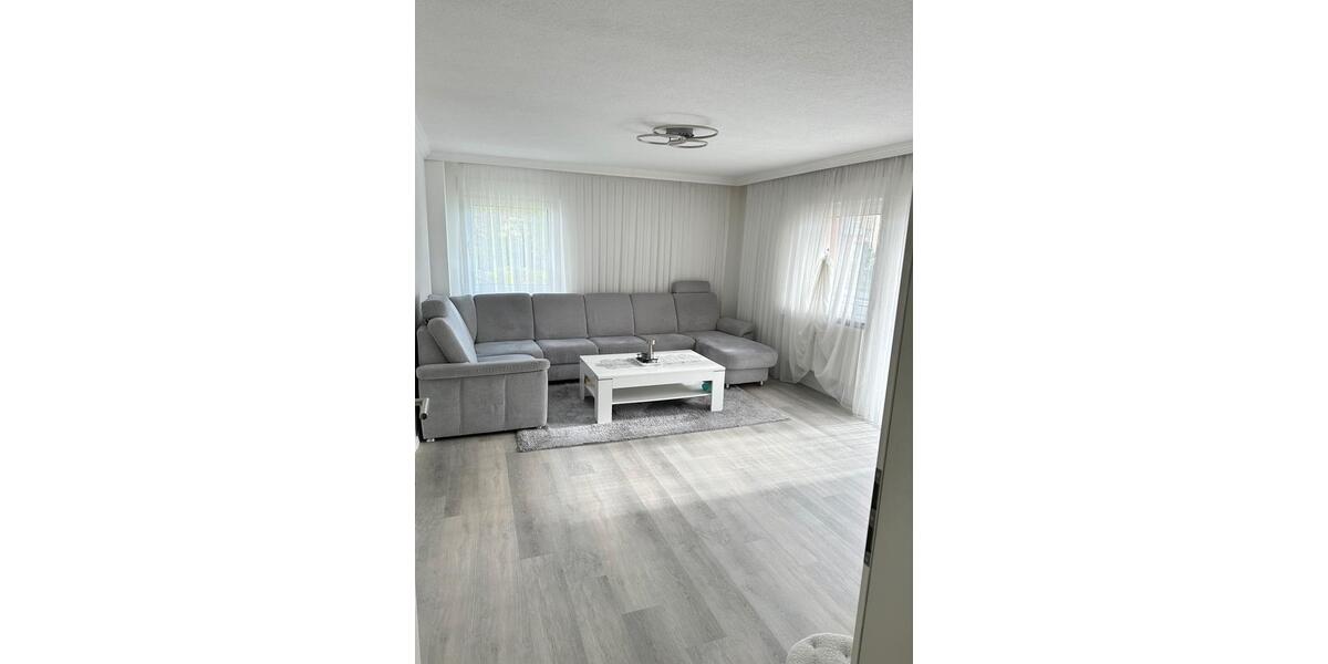 Erdgeschoßwohnung Lauda-Königshofen Königshofen - 3 Zimmer, 73 m&sup2;, 700&euro; | Angebot:26692429