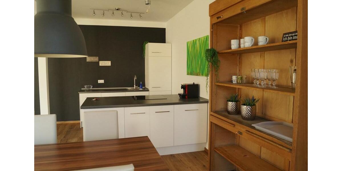 Wohnen auf Zeit Villingen-Schwenningen Schwenningen - 3 Zimmer, 110 m&sup2;, 109&euro; | Angebot:18657184