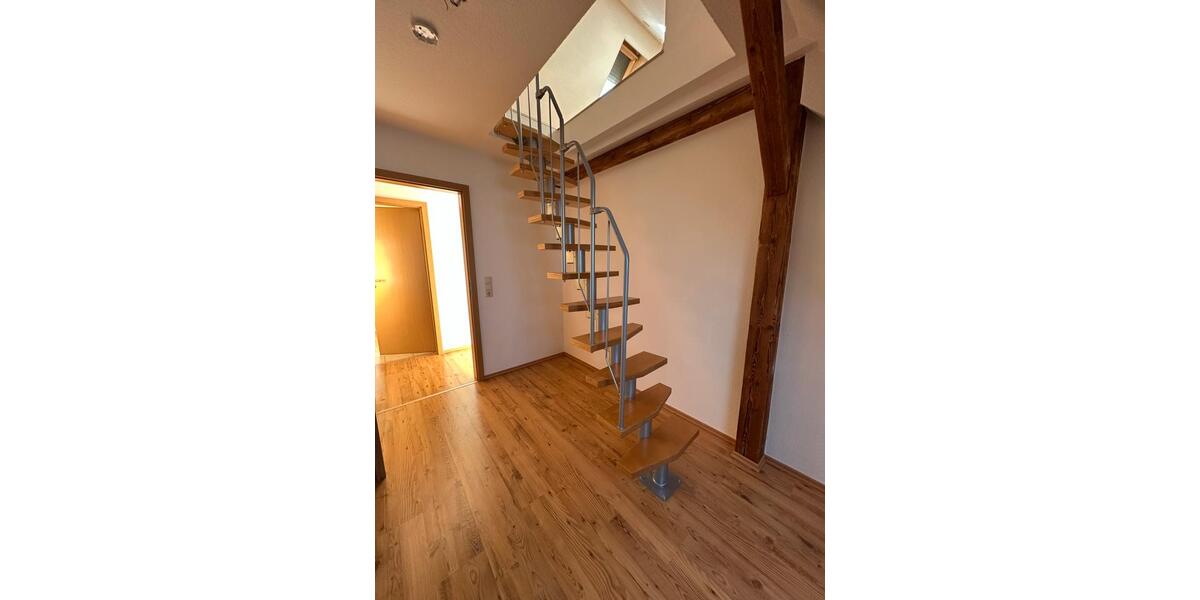 Dachgeschoßwohnung Aschersleben - 3 Zimmer, 85 m&sup2;, 669&euro; | Angebot:26441632