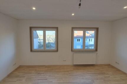 Nachhaltige wertige 2 Zi KB OG-Wohnung 53 m ² mit Balkon u Garten 2 zimmer