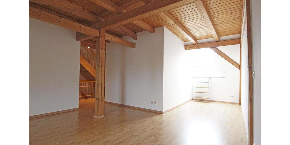 Maisonettenwohnung Hainichen - 3 Zimmer, 99 m&sup2;, 594&euro; | Angebot:25974073