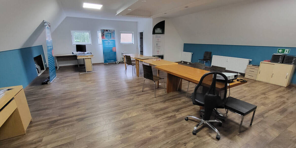 Gewerbeobjekt Lübeck / Sankt Lorenz Nord St. Lorenz Nord - 4 Zimmer, 172 m&sup2;, 950&euro; | Angebot:25670271