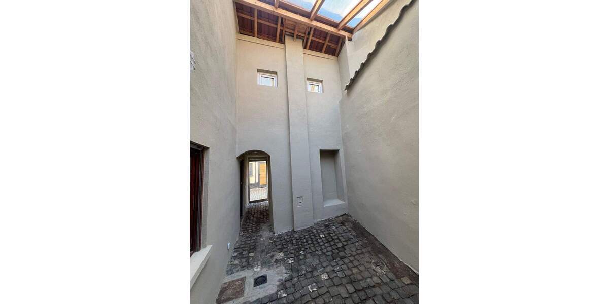 Mehrfamilienhaus, Wohnhaus Nußbaum - 7 Zimmer, 170 m&sup2;, 1.750&euro; | Angebot:25683782