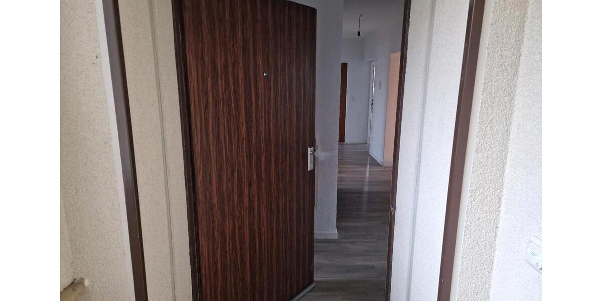 Etagenwohnung Erkrath - 4 Zimmer, 79 m&sup2;, 820&euro; | Angebot:25023210