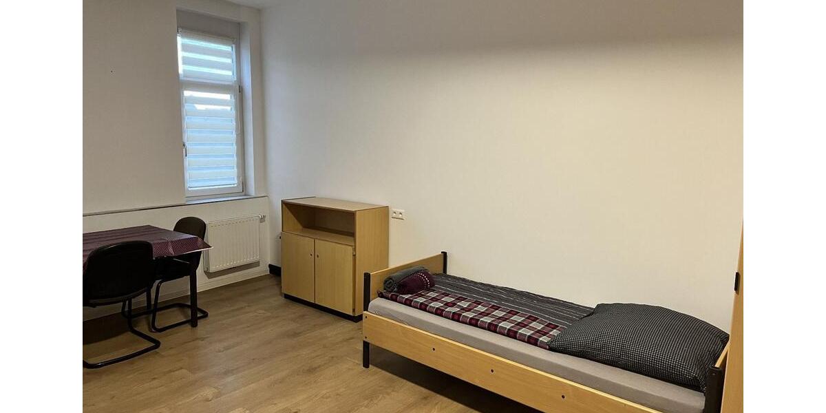 Wohnen auf Zeit Backnang - 3 Zimmer, 180 m&sup2;, 2.770&euro; | Angebot:26210791