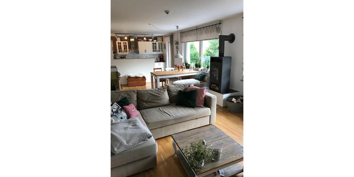 Erdgeschoßwohnung Meschede - 2 Zimmer, 80 m&sup2;, 600&euro; | Angebot:26407256