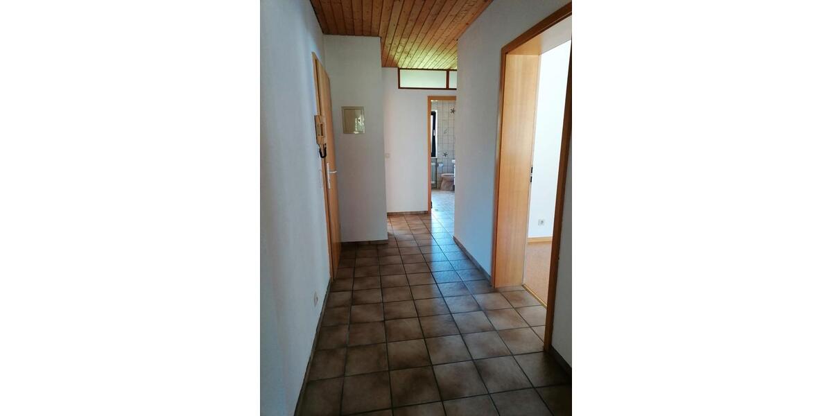 Etagenwohnung Simonswald - 3 Zimmer, 104 m&sup2;, 900&euro; | Angebot:26679219