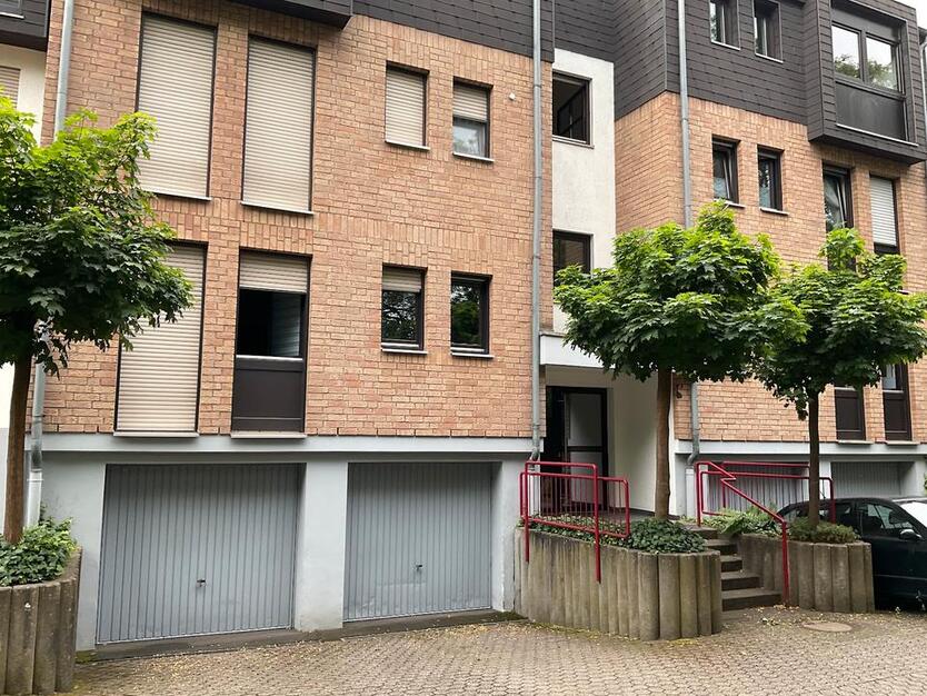 Maisonette-Wohnung mit Balkon