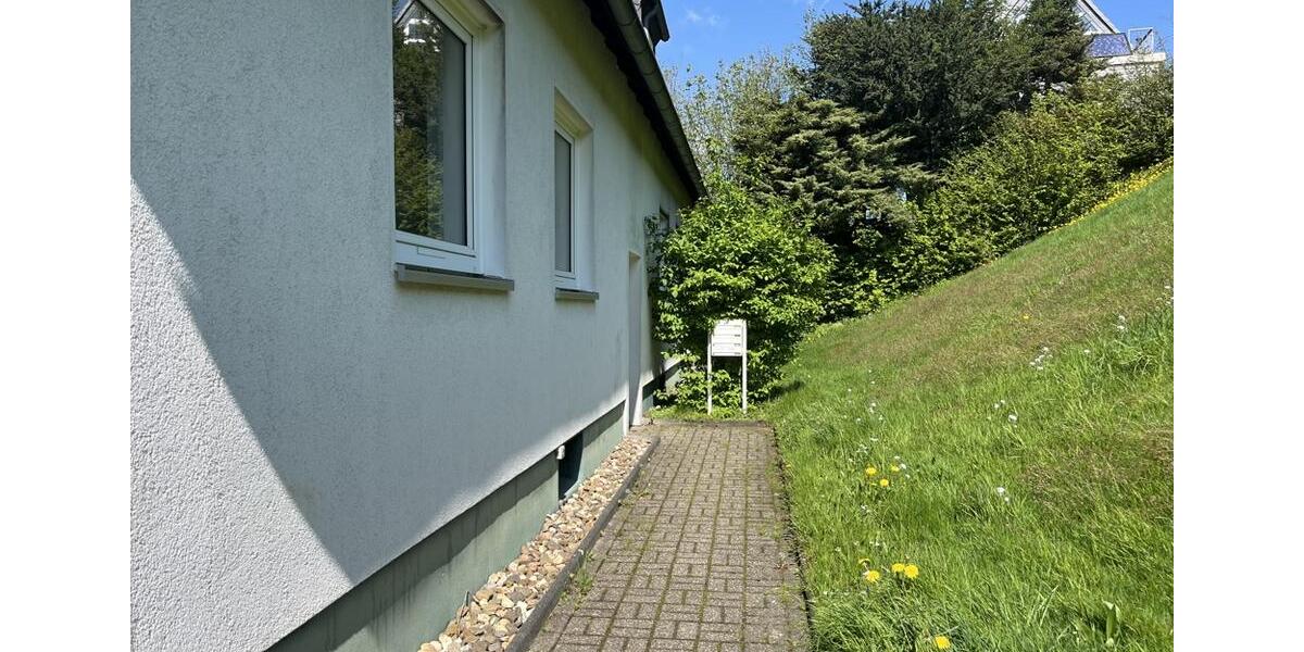 Etagenwohnung Remscheid Lüttringhausen - 3 Zimmer, 53 m&sup2;, 392&euro; | Angebot:26462762