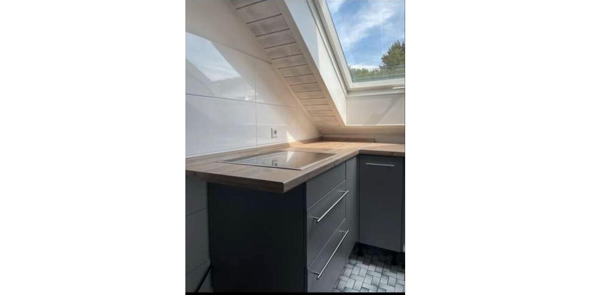 Dachgeschoßwohnung Pfinztal - 3.5 Zimmer, 80 m&sup2;, 850&euro; | Angebot:24577040