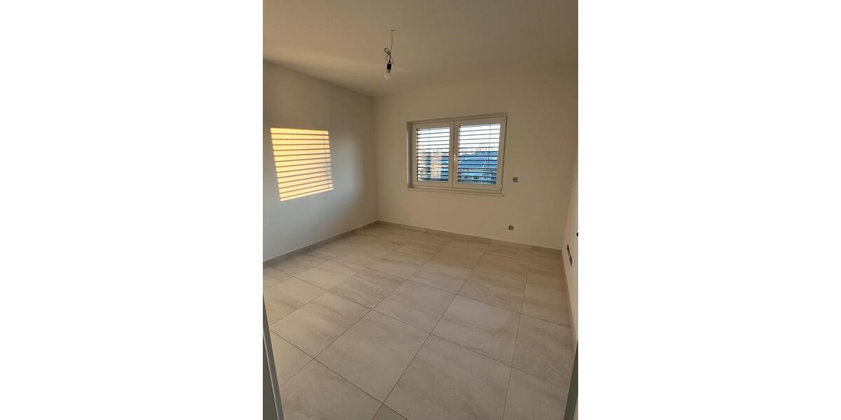 Doppelhaushälfte Elmshorn - 4 Zimmer, 125 m&sup2;, 1.800&euro; | Angebot:25974200