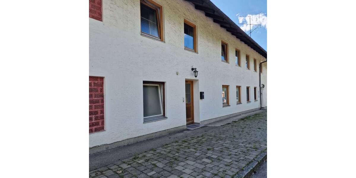 Einfamilienhaus Reischach - 4 Zimmer, 100 m&sup2;, 700&euro; | Angebot:24872053