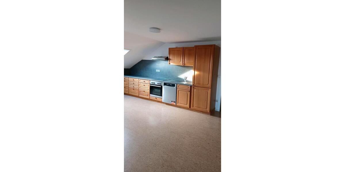 Dachgeschoßwohnung Meßkirch - 3 Zimmer, 75 m&sup2;, 950&euro; | Angebot:24685776