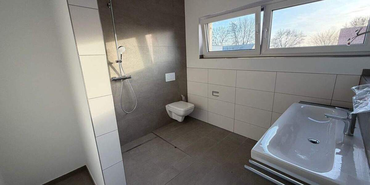 Etagenwohnung Gronau Epe - 3 Zimmer, 117 m&sup2;, 1.650&euro; | Angebot:25695030