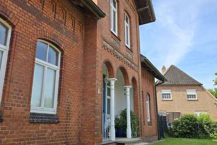 Wohnung Burgwedel - 4 Zimmer, 131 m&sup2;, 1.125&euro; | Angebot:26829021