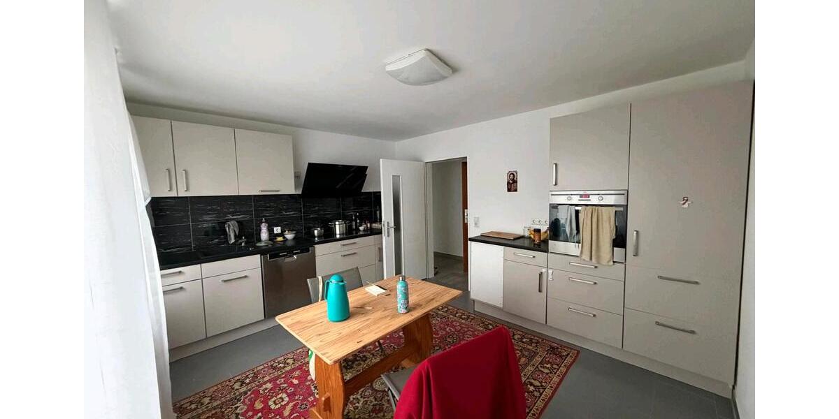 Büro,Studio,Versicherungsbranche, Physiopraxis. In Gundelfingen zimmer