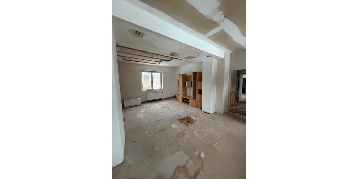 Doppelhaushälfte Nobitz - 9 Zimmer, 160 m&sup2;, 650&euro; | Angebot:24973494