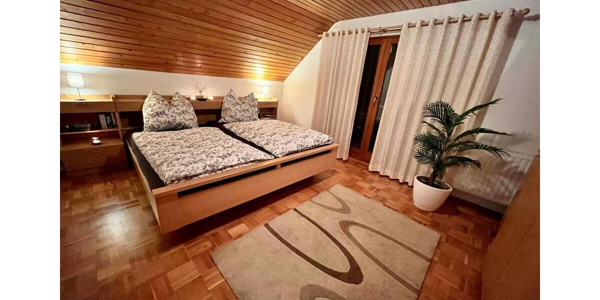 Wohnhaus mit 6 Schlafplätze NUR zur Zwischenmiete 5 zimmer