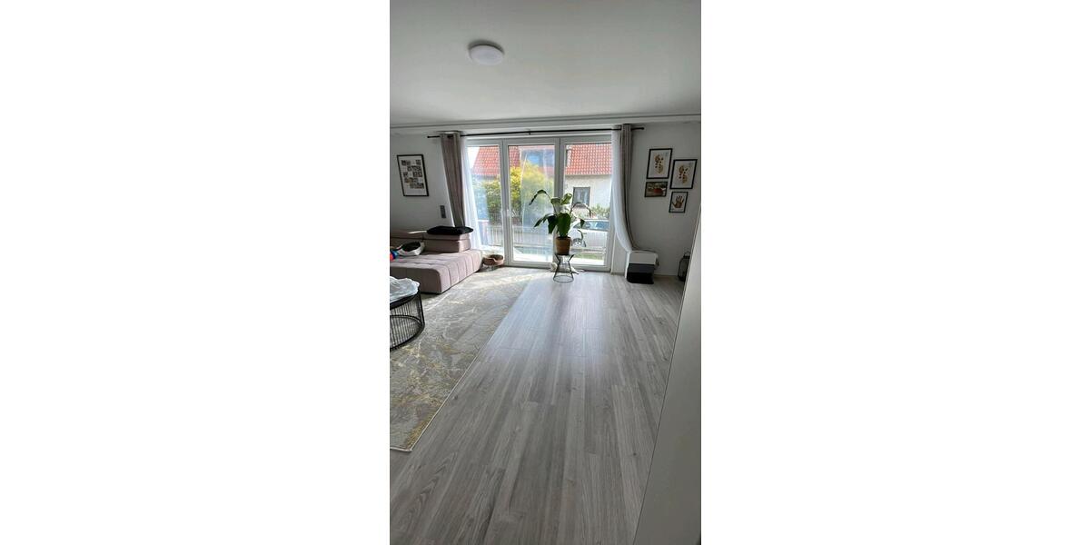 Erdgeschoßwohnung Hildesheim Oststadt/Stadtfeld - 4 Zimmer, 110 m&sup2;, 1.650&euro; | Angebot:24493767