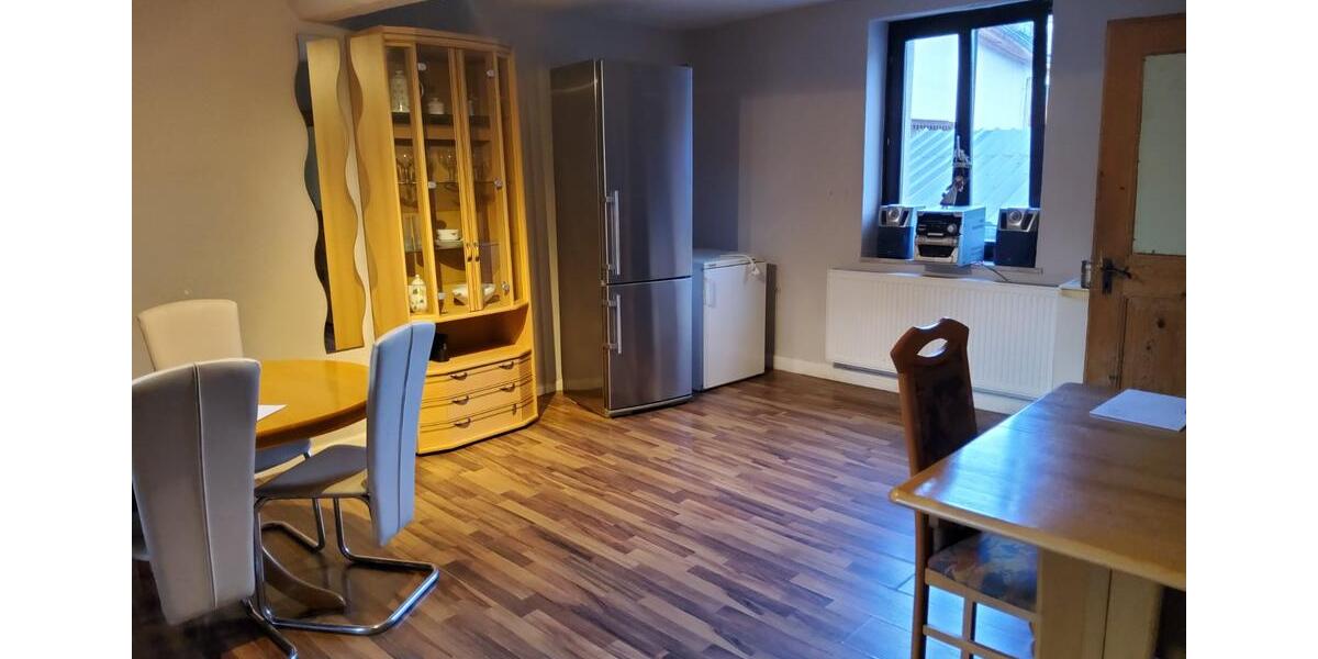 Wohnen auf Zeit Hadamar - 9 Zimmer, 140 m&sup2;, 18&euro; | Angebot:15849021