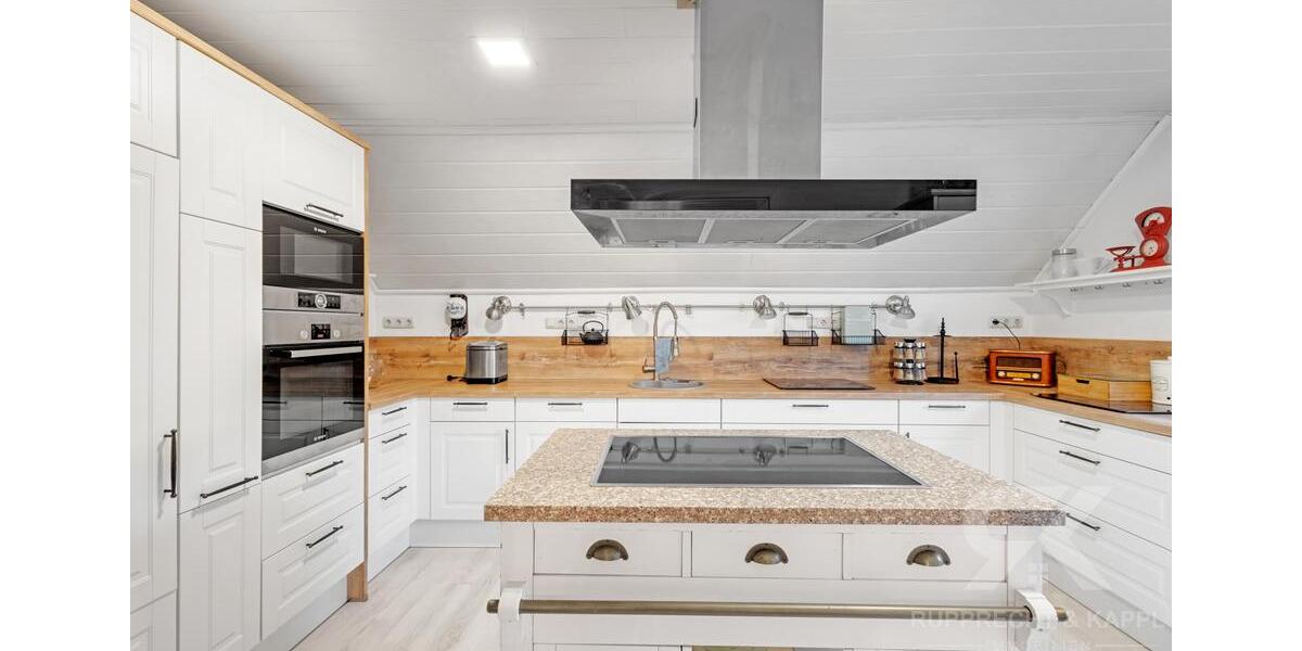 Dachgeschoßwohnung Kohlberg - 4.5 Zimmer, 130 m&sup2;, 1.000&euro; | Angebot:26492940