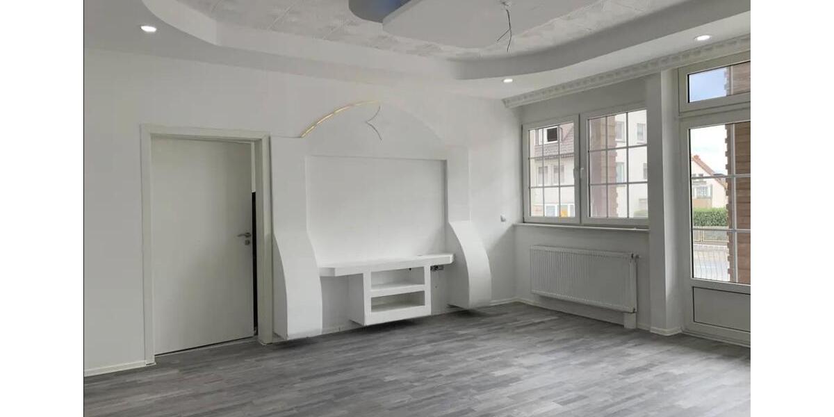 Erdgeschoßwohnung Bad Pyrmont - 4 Zimmer, 125 m&sup2;, 980&euro; | Angebot:26547810