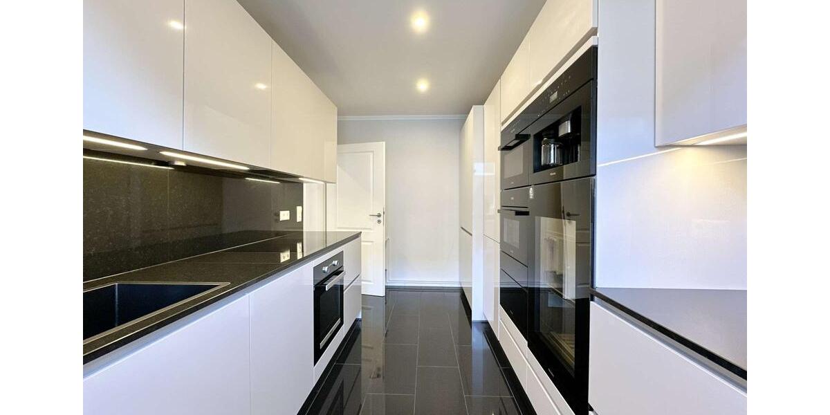 Etagenwohnung Rostock Hansaviertel - 2 Zimmer, 50 m&sup2;, 1.005&euro; | Angebot:25947795