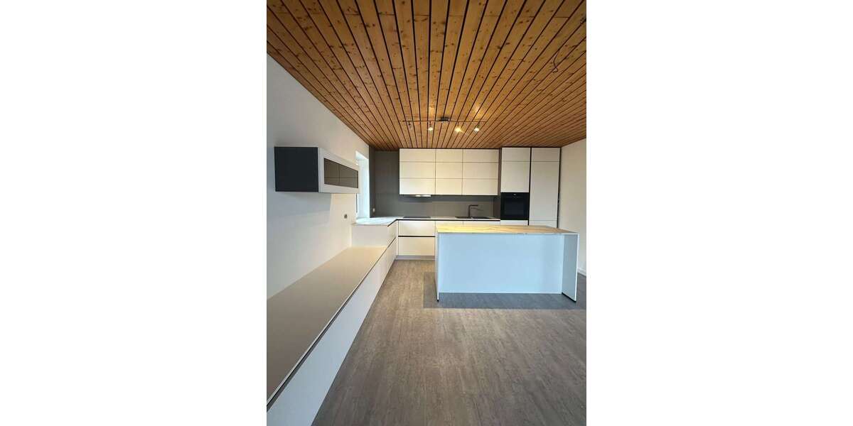 Etagenwohnung Göttingen Nordstadt - 4 Zimmer, 177 m&sup2;, 1.584&euro; | Angebot:22279193