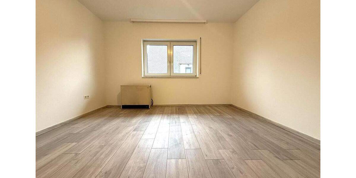 Schöne Wohnung inkl. Küche im 1.OG * in Rheinstetten 5 zimmer