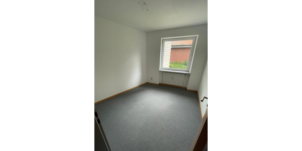 Erdgeschoßwohnung Bad Fallingbostel - 3.5 Zimmer, 90 m&sup2;, 900&euro; | Angebot:26249602