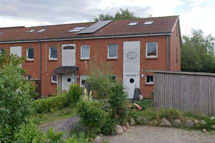 Haus Schwedeneck - 5 Zimmer, 149 m&sup2;, 1.500&euro; | Angebot:26482337