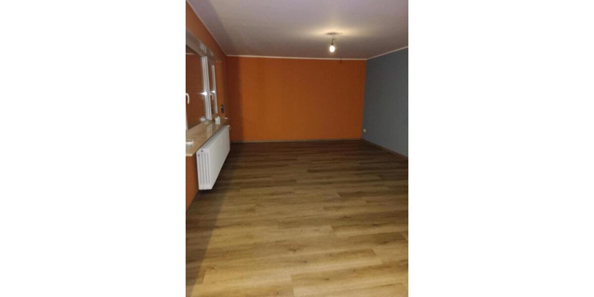Erdgeschoßwohnung Gerolsheim - 3 Zimmer, 96 m&sup2;, 1.180&euro; | Angebot:24696249