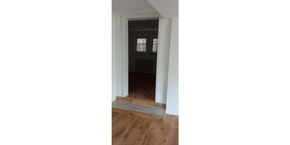 Erdgeschoßwohnung Seckach - 3 Zimmer, 90 m&sup2;, 600&euro; | Angebot:24751569