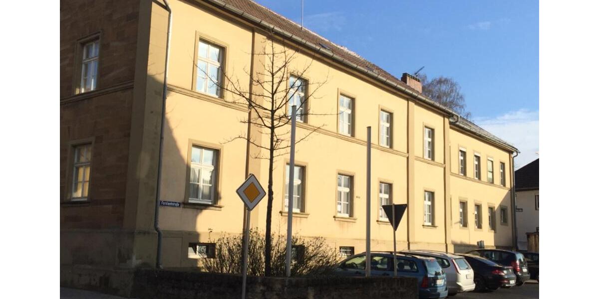 Etagenwohnung Wiesentheid - 3 Zimmer, 96 m&sup2;, 924&euro; | Angebot:26635428