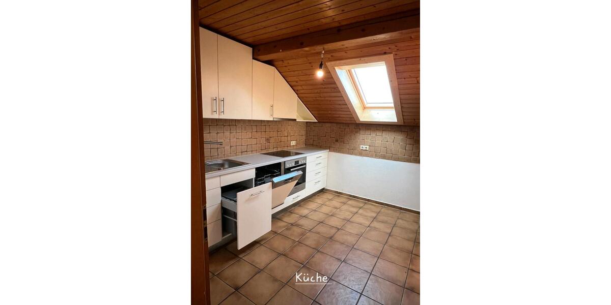 Dachgeschoßwohnung Trostberg - 2 Zimmer, 77 m&sup2;, 750&euro; | Angebot:26523041