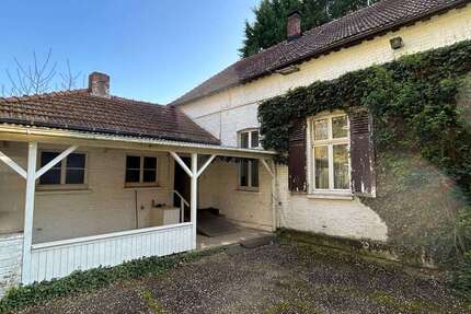 Haus Bocholt - 4 Zimmer, 170 m&sup2;, 800&euro; | Angebot:26180440