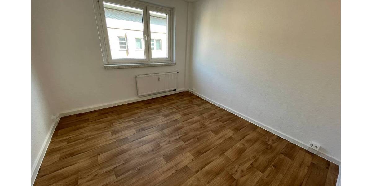 Etagenwohnung Merseburg Neumarkt (Vorstadt) - 3 Zimmer, 56 m&sup2;, 380&euro; | Angebot:25663964