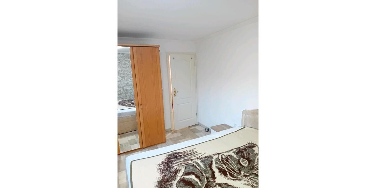 Wohnen auf Zeit Reutlingen Reutlingen (Kernstadt) - 3 Zimmer, 60 m&sup2;, 500&euro; | Angebot:24822179