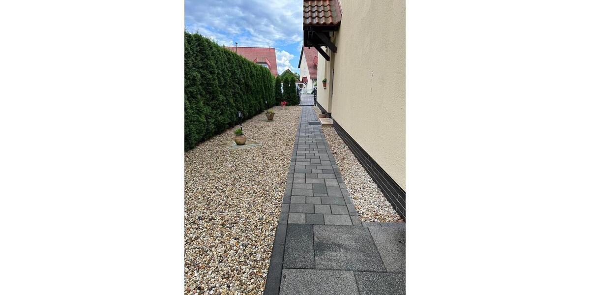 Doppelhaushälfte Cottbus Gallinchen - 5 Zimmer, 137 m&sup2;, 1.480&euro; | Angebot:24841918