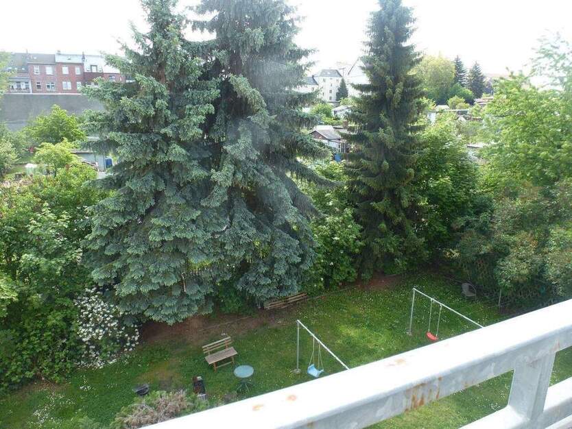 Gemütliche 3-Raum-Wohnung mit EBK und Balkon